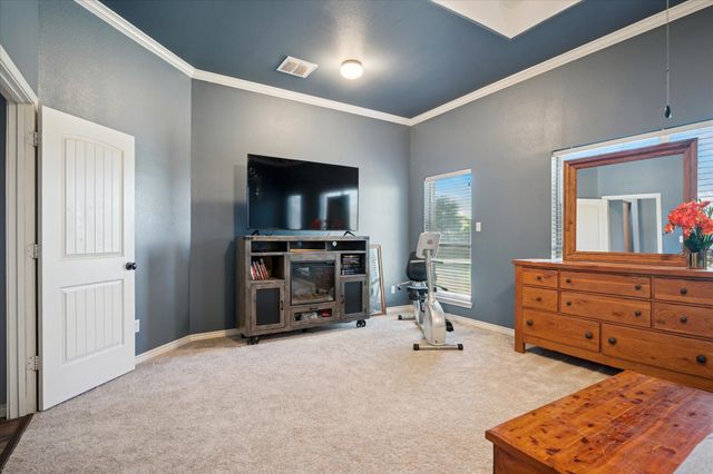 1220 Clairemont Lane, Burleson, TX 76028