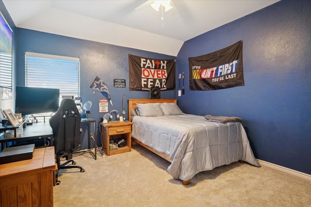 1220 Clairemont Lane, Burleson, TX 76028