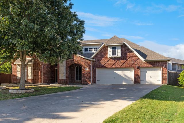 1220 Clairemont Lane, Burleson, TX 76028