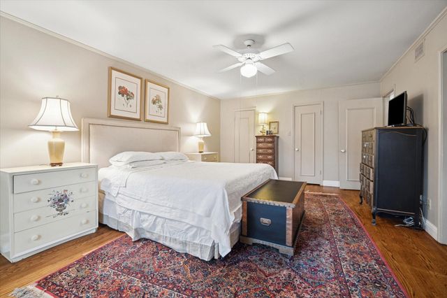 7525 Del Monte Drive, Houston, TX 77063