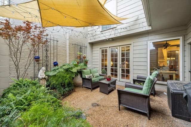 7525 Del Monte Drive, Houston, TX 77063