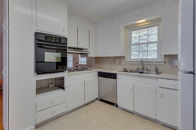 2003 College Avenue, Anderson, SC 29621