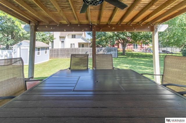 2124 Betsy Avenue, Papillion, NE 68133