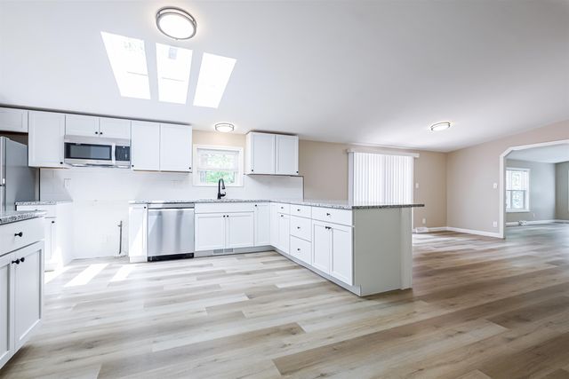 92 Moose Mountain Road, Canaan, NH 03741