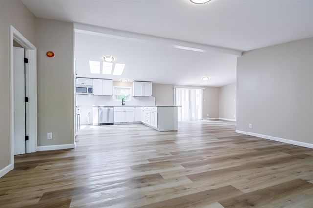 92 Moose Mountain Road, Canaan, NH 03741