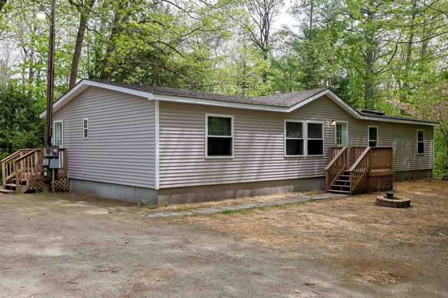 92 Moose Mountain Road, Canaan, NH 03741