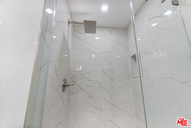 8455 Fountain Avenue 308, West Hollywood, CA 90069