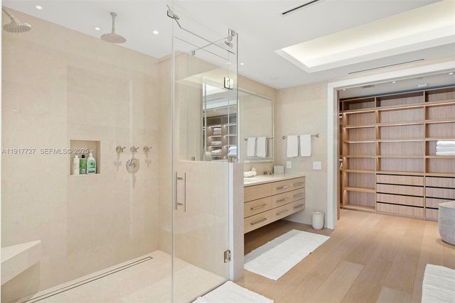 7916 Fisher Island Dr 7916, Miami Beach, FL 33109