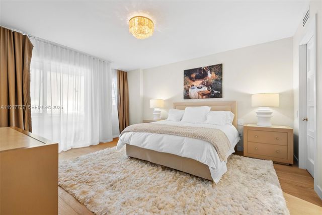 7916 Fisher Island Dr 7916, Miami Beach, FL 33109