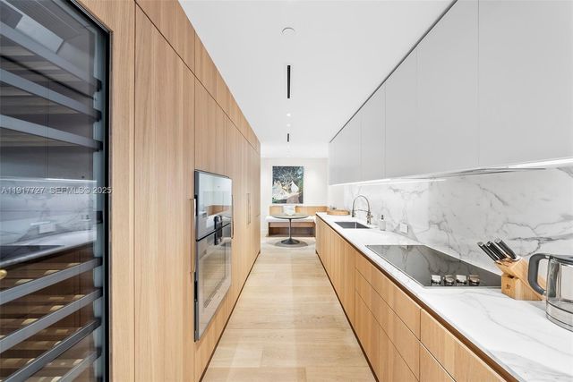 7916 Fisher Island Dr 7916, Miami Beach, FL 33109