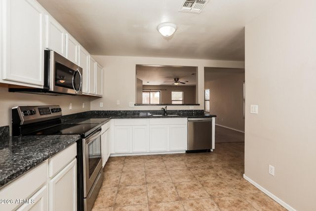 2281 E MEADOW CHASE Drive, San Tan Valley, AZ 85140