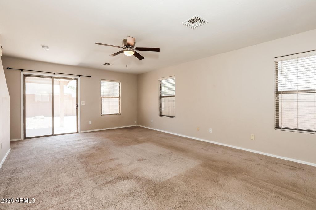 2281 E MEADOW CHASE Drive, San Tan Valley, AZ 85140 — photo 4