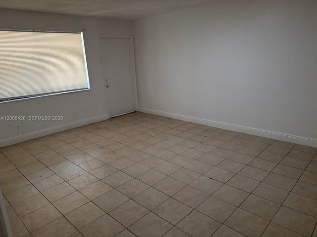 1132 NE 5th Ave 2, Fort Lauderdale, FL 33304