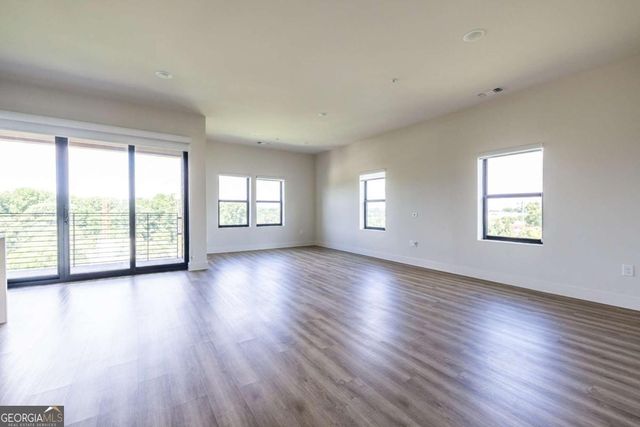 112 Rogers Street NE 506, Atlanta, GA 30317