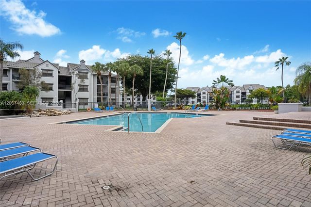 11205 W Atlantic Boulevard 207, Coral Springs, FL 33071