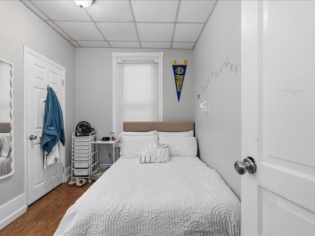 335 Lawn St, Oakland, PA 15213