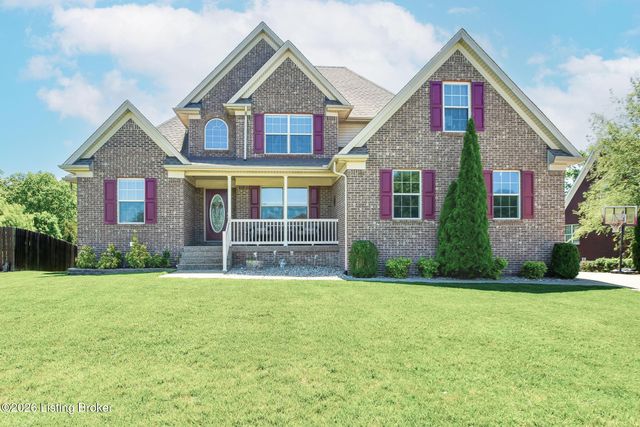 454 Persimmon Dr, Mt Washington, KY 40047