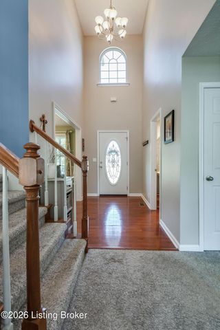 454 Persimmon Dr, Mt Washington, KY 40047