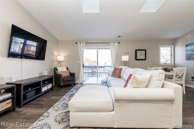 352 Pinewood Drive, Plymouth, MI 48170