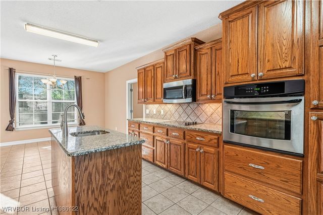 5800 Thomas Road, Fort Smith, AR 72916