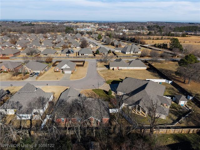 5800 Thomas Road, Fort Smith, AR 72916