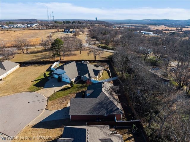 5800 Thomas Road, Fort Smith, AR 72916