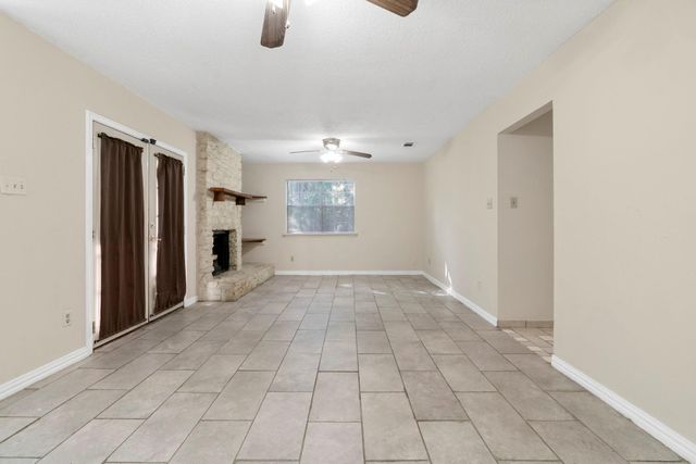 7703 Peaceful Hill LN B, Austin, TX 78748