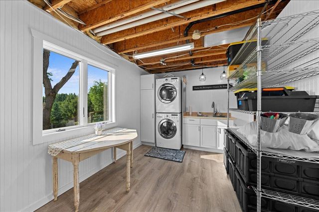 810 Antler Ridge, Hudson, WI 54016