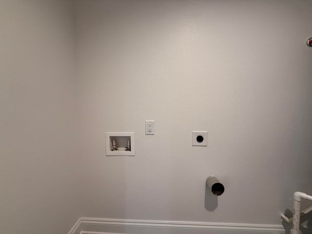 32 Constitution Avenue Unit A-B, Defuniak Springs, FL 32433