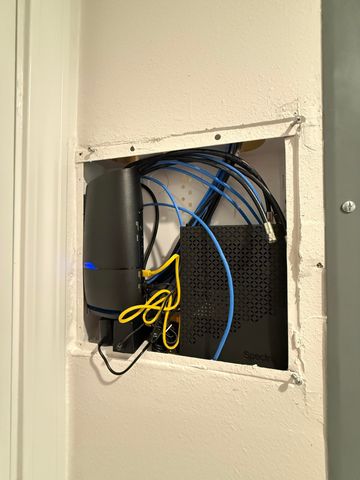 32 Constitution Avenue Unit A-B, Defuniak Springs, FL 32433