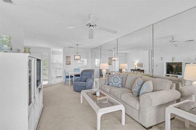 939 SANDPIPER CIRCLE, Bradenton, FL 34209