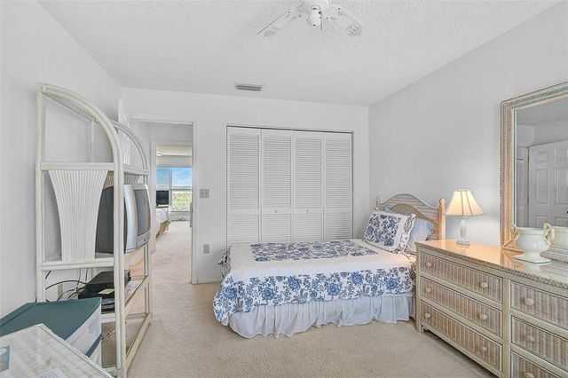 939 SANDPIPER CIRCLE, Bradenton, FL 34209