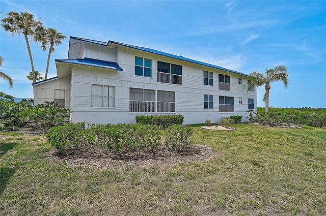 939 SANDPIPER CIRCLE, Bradenton, FL 34209