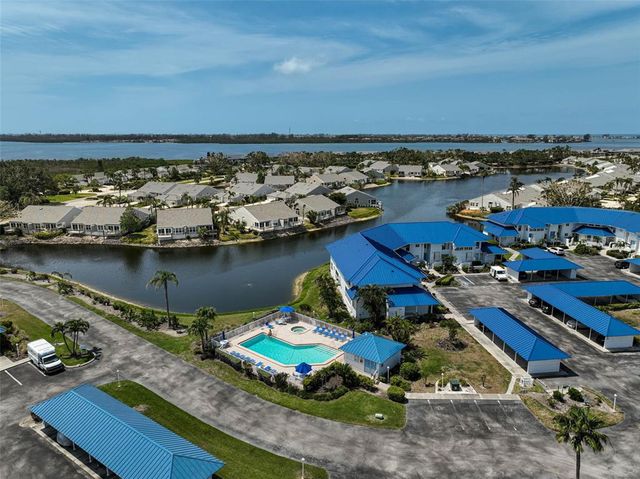 939 SANDPIPER CIRCLE, Bradenton, FL 34209