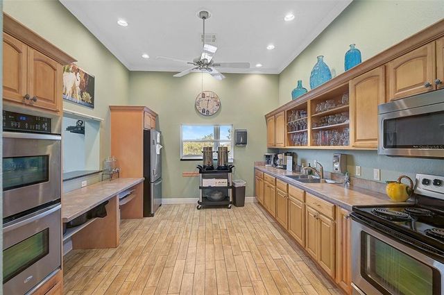 939 SANDPIPER CIRCLE, Bradenton, FL 34209