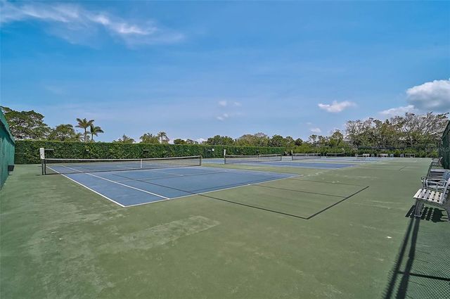 939 SANDPIPER CIRCLE, Bradenton, FL 34209