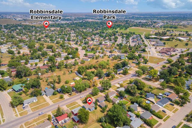 121 E FAIRMONT BLVD, Rapid City, SD 57701