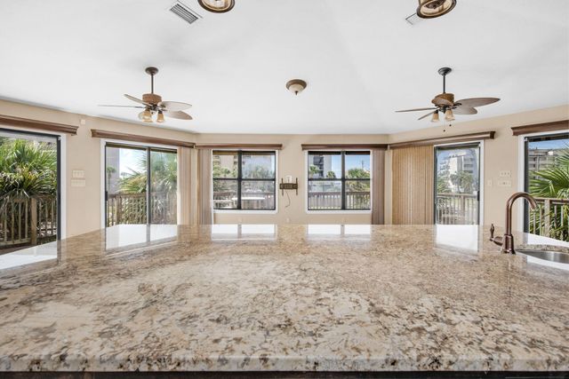 757 Seahorse Avenue, Fort Walton Beach, FL 32548