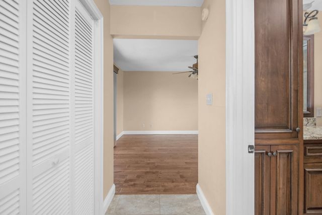 757 Seahorse Avenue, Fort Walton Beach, FL 32548