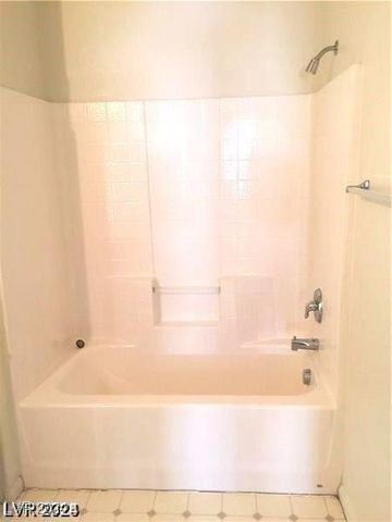 6420 INDIAN PEAK Court, North Las Vegas, NV 89084