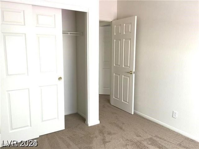 6420 INDIAN PEAK Court, North Las Vegas, NV 89084