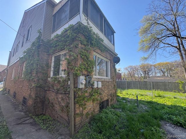 17145 Indiana Street, Detroit, MI 48221