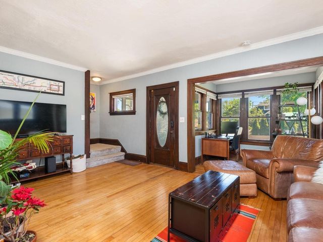4300 14th Avenue S, Minneapolis, MN 55407