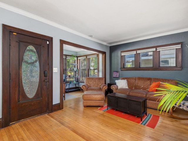 4300 14th Avenue S, Minneapolis, MN 55407