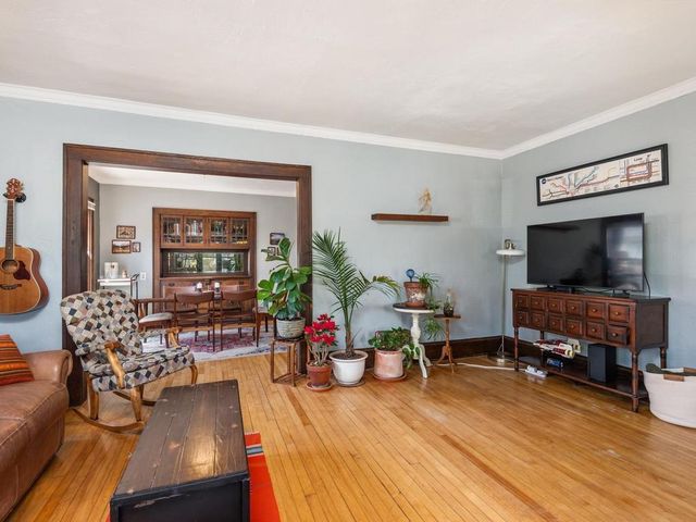 4300 14th Avenue S, Minneapolis, MN 55407