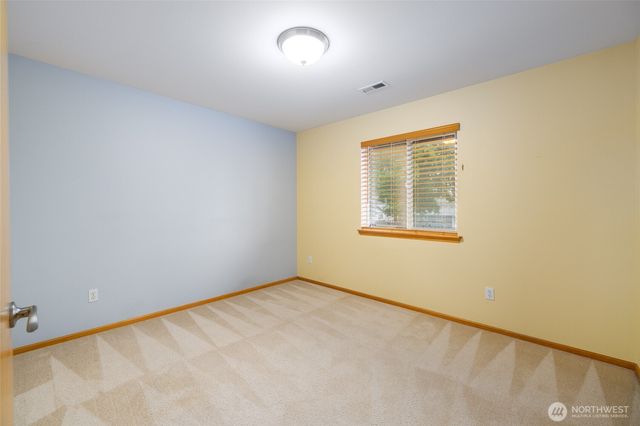 1136 Homestead Drive, Burlington, WA 98233