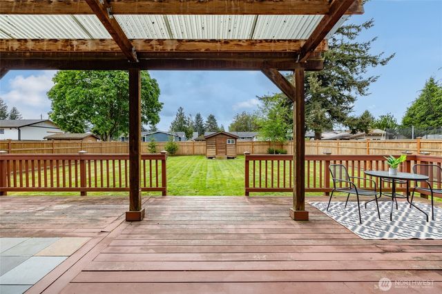 1136 Homestead Drive, Burlington, WA 98233