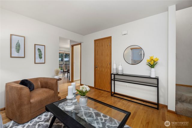 1136 Homestead Drive, Burlington, WA 98233