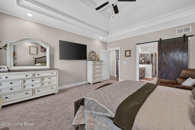 142 Dalton Dr, Fisherville, KY 40023