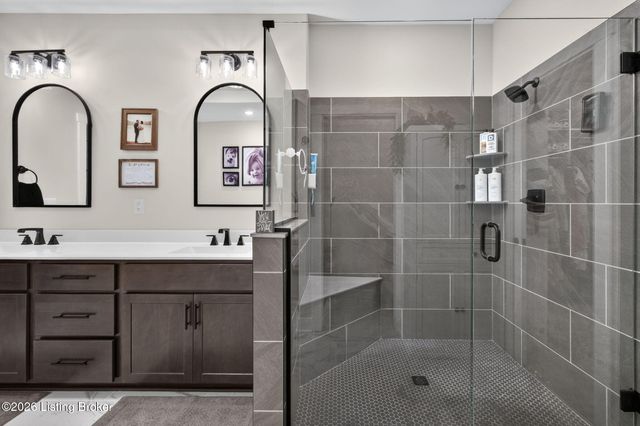 142 Dalton Dr, Fisherville, KY 40023